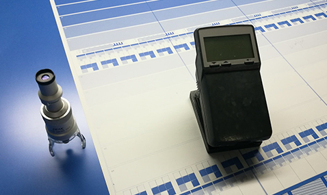 การวิเคราะห์สาเหตุสกปรกในการพิมพ์แผ่นเลเซอร์สีม่วง CTP